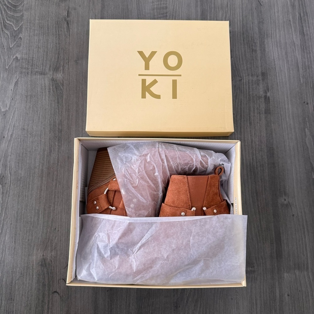 YOKI Muriel Women suede Western ankle boots cowgirl booties NWT Size 6 - Picture 11 of 11